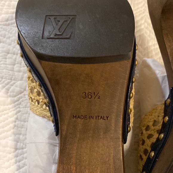 Louis Vuitton wooden clog mules! - Picture 4 of 7